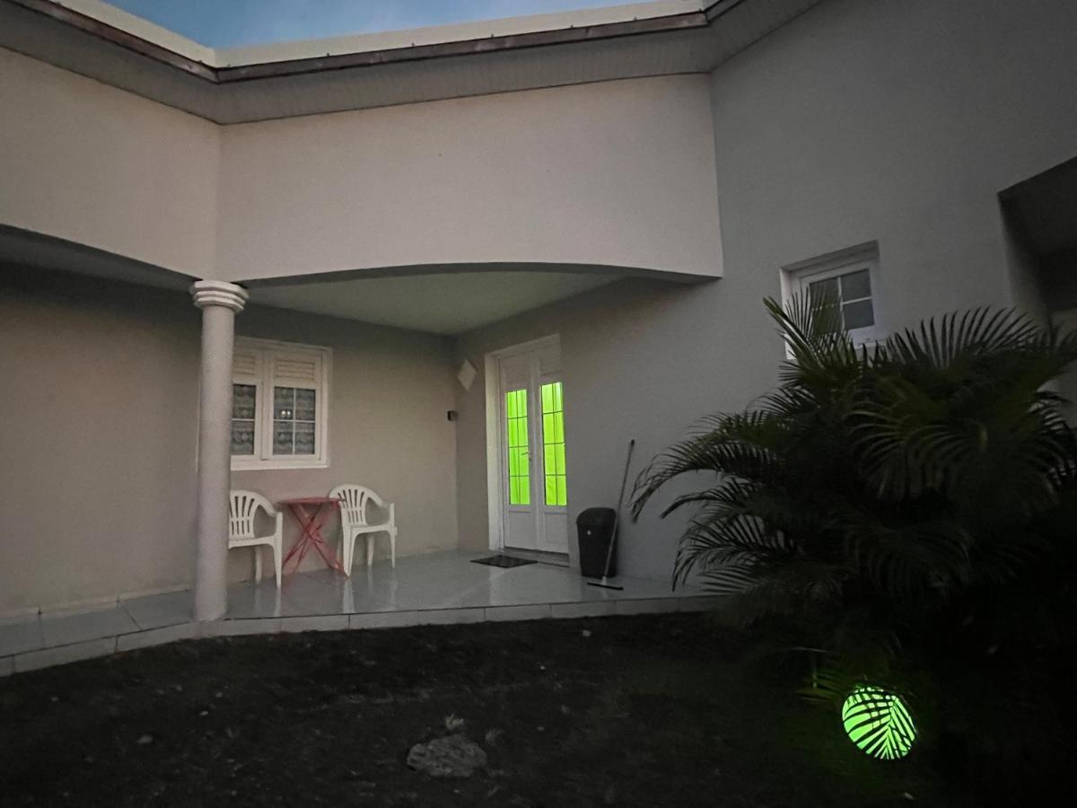 Pakehina Skys Villa Schoelcher Exteriör bild